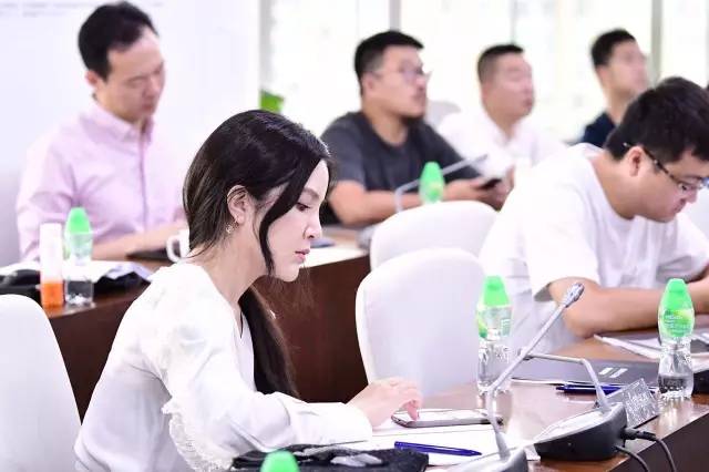 百度長江學堂小二班深夜食堂 | 陸凡:人工智能“喧嘩”背后 | Chuang Class